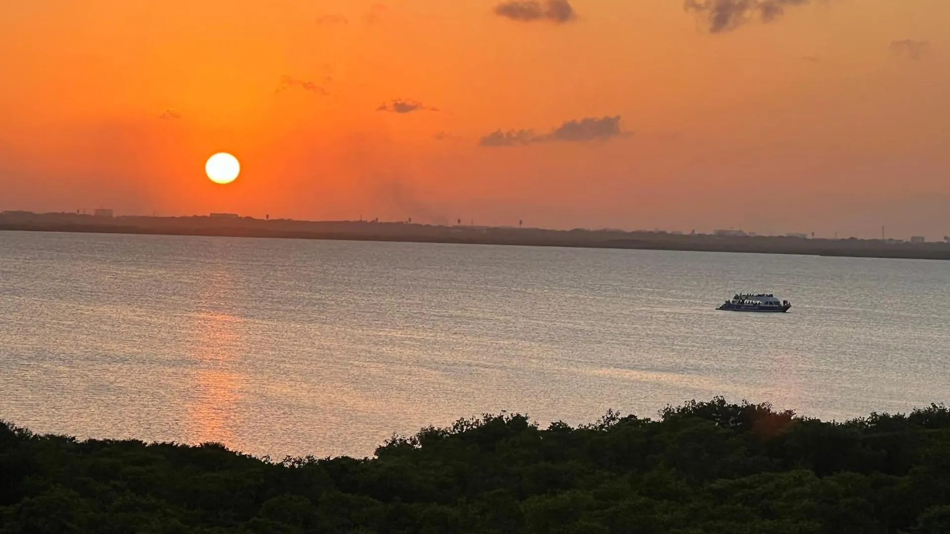 Solymar Studio Apt Beachfront Resort With Sunset Views Cancun Mexico