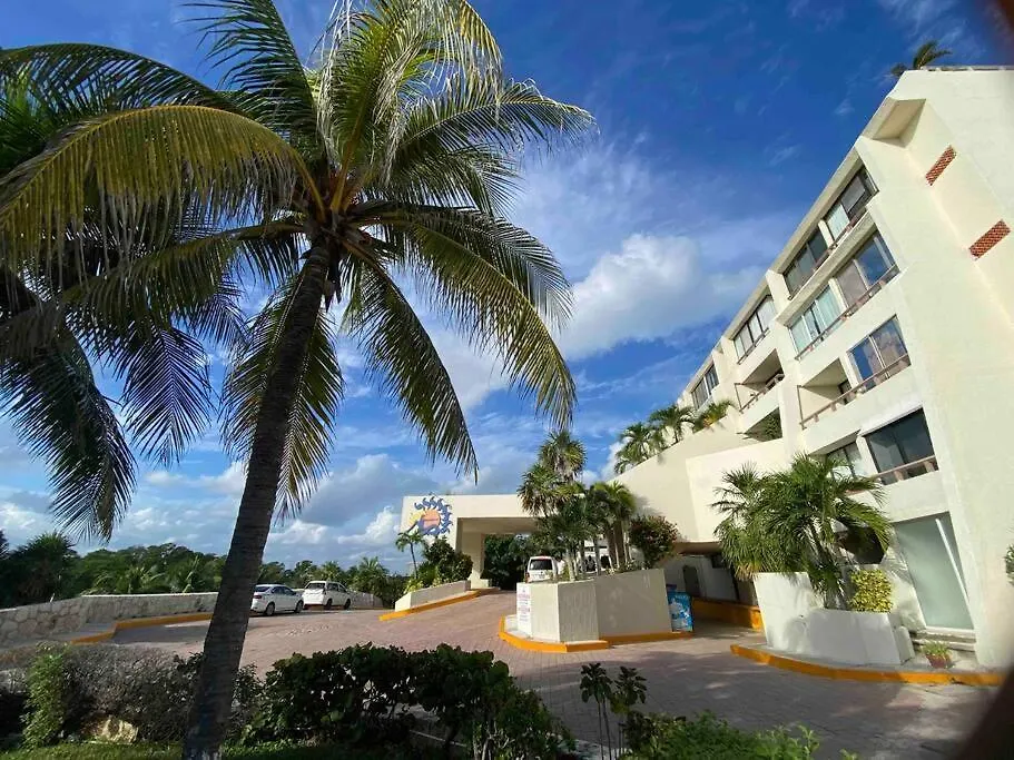 Solymar Studio Apt Beachfront Resort With Sunset Views Cancún 0*,