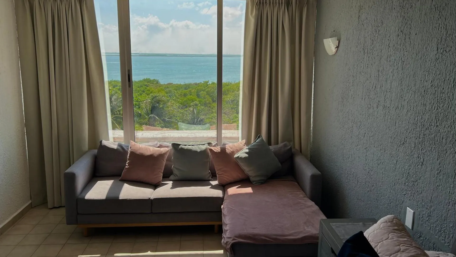 Solymar Studio Apt Beachfront Resort With Sunset Views Cancún Lejlighed